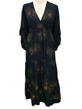 Kahulaleʻa black and gold tiered maxi dress Size S